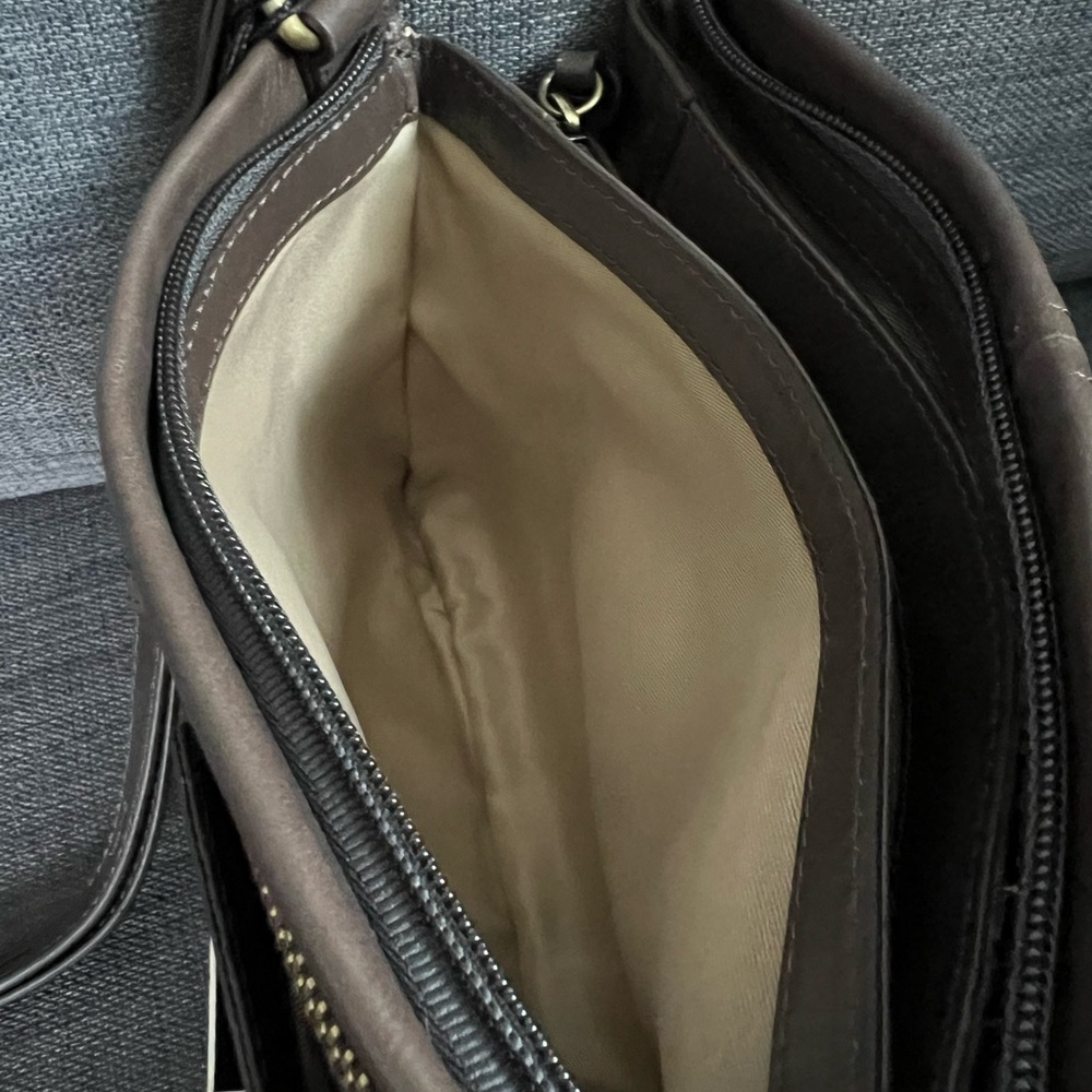 NWT LODIS KENDAL CROSSBODY BAG PURSE LEATHER - Picture 7 of 13